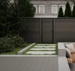 Clarity Composite Gate